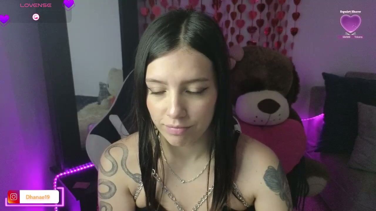 dhanae_tay01 on webcam (12/01/2025)