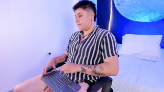 iangilbert recorded nude video 404172