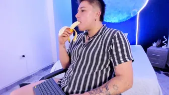 iangilbert recorded nude video 404312