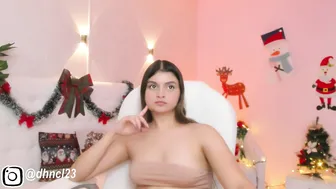 gabriellahoney18 recorded nude video 404543