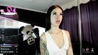 Coral_gibson 02-Dec-25