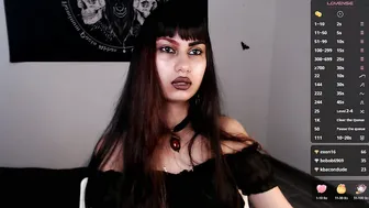 littleluciferrr 12-02-2025 goth