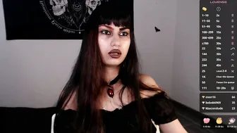 littleluciferrr 12-02-2025 goth