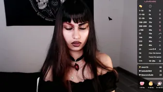 littleluciferrr 12-02-2025 goth