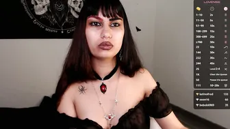 littleluciferrr slave - 02 December 2025
