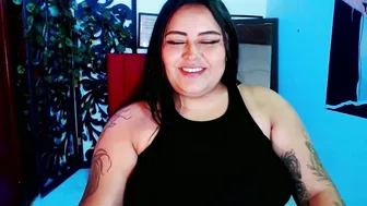 moonsunflower webcam video (12/02/2025)