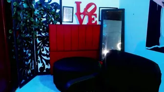 moonsunflower webcam video (12/02/2025)