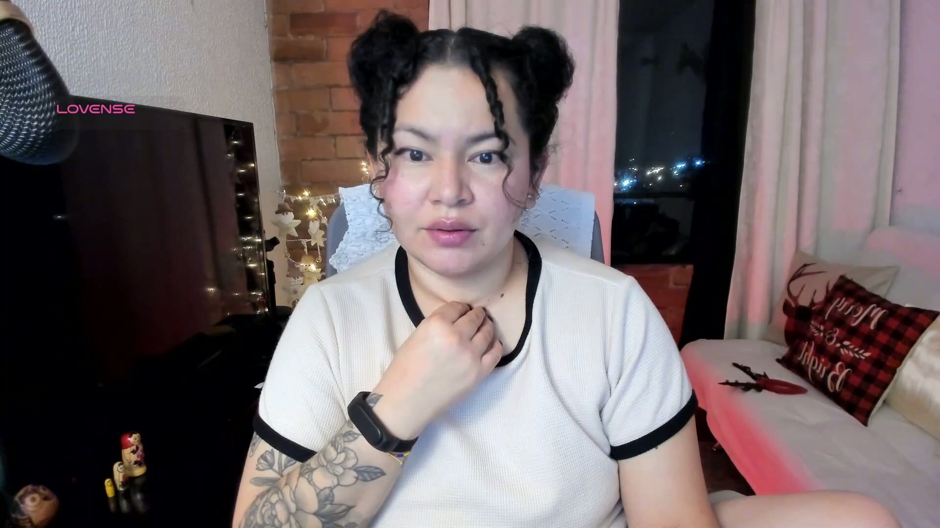 girl_inline chat cam porn 12-02-2025