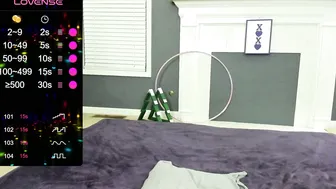 tinyvixxen (12/02/2025)