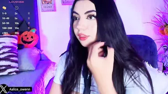 Aliceusen anal cam chat