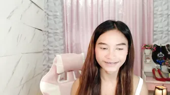 Ur_extraordinary_nicole pinay - 12-02-2025