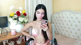 Notaestheticallykyline cam girl - 12/02/2025