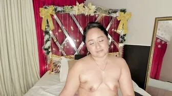 micaelahott_ nipples posing on webcam