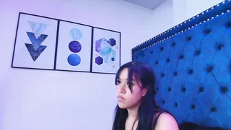 sasha_blazer 02 December 2025 show