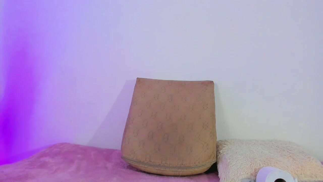 _nina77 12/02/2025 atm