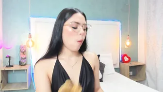 abbydixon1 cam video (12/02/2025)
