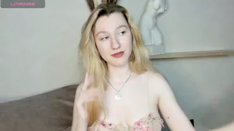 Melissa_moooree 12-02-2025