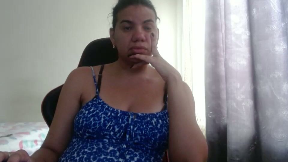 ariannaloovel young - 12/02/2025