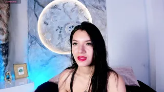 roxanaborns horny amateur 02 December 2025