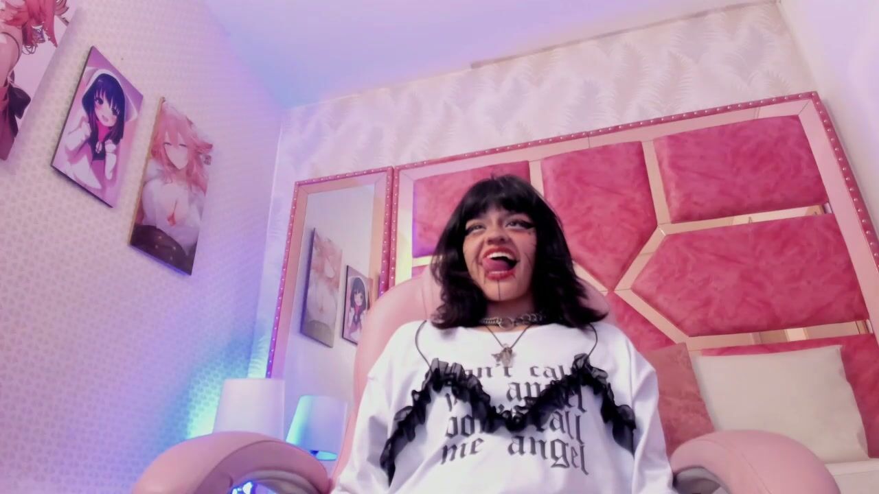 nahemont_sadish webcam video 02-Dec-2025