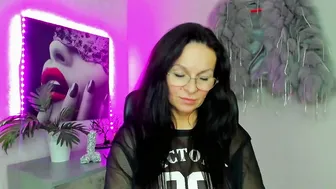 Helen_79 live cam video 02-Dec-2025