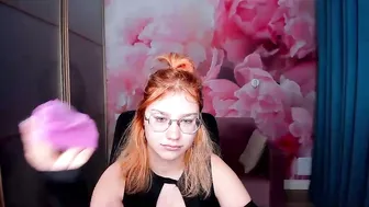 angelinalow recorded nude video 408542