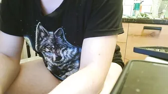 Leila472952 (12/02/2025) nonbinary