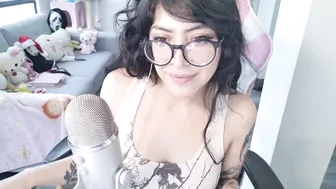 Bedroomeyess camvideo 03-Dec-25