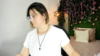Sarahdeyvis sex chat cam - 12-03-2025