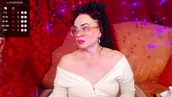Hotzlata mature 30-May-25