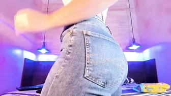 Annedixie porn chat (12/03/2025)