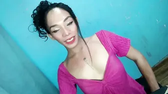 uncut_queen recorded nude video 410699