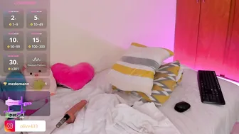 Olivia_s19 bigass - 03-Dec-25