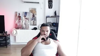 0_kingsley muscles video