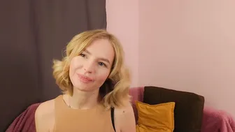 gwenkevwitch feet 03-Dec-25