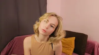 gwenkevwitch feet 03-Dec-25