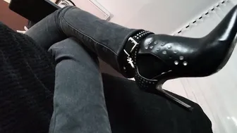 _jade_16 amateur cam posing on webcam
