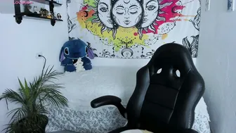 Just_katiex smalltits - 03 December 2025
