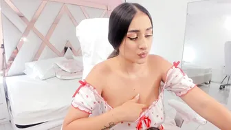 lauraklark recorded nude video 413678