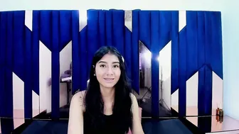 Mia_clark18 (12/04/2025)