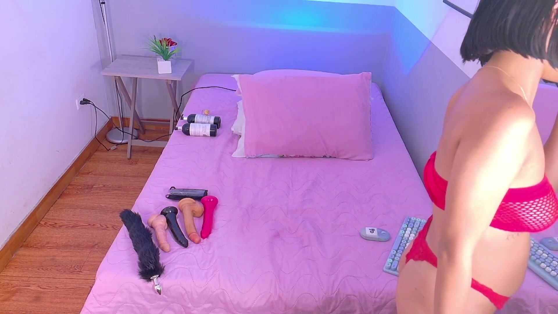 cutepetitee chat girl porn 12-04-2025