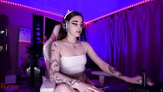 _yourwetdreams_ on cam 04-Dec-25