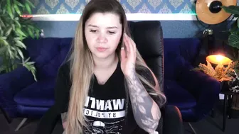 Amellymillyy on webcam (12-04-2025)