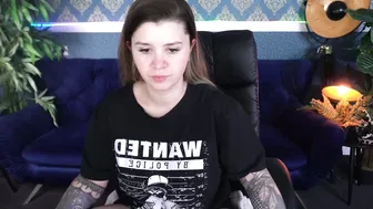 Amellymillyy on webcam (12-04-2025)