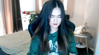 Simplykhate webcam 04-Dec-25
