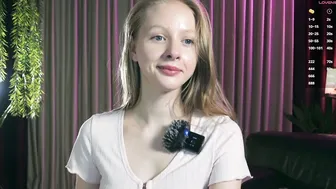 Mia_vebes young - (12/04/2025)