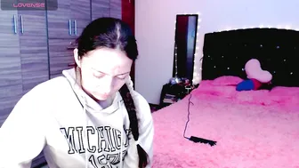 Holy_juli2 lovense - 04-Dec-25