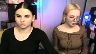 Mira_lyn feet chat porn