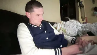 Dickabitchdown porn cam (12/04/2025)