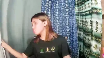 asian_sofiaxxx on webcam 12/04/2025